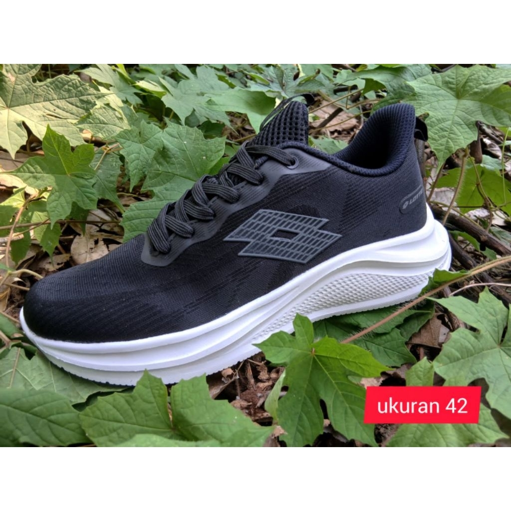 Original lotto Running sport Shoes สีดํา ไซส์ 42