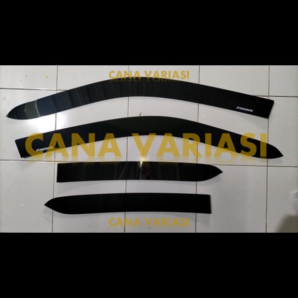 Suzuki FRONX Flat Black Gutter