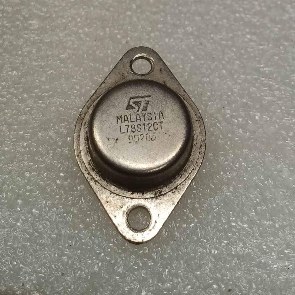 ทรานซิสเตอร์ jengkol L7812ct