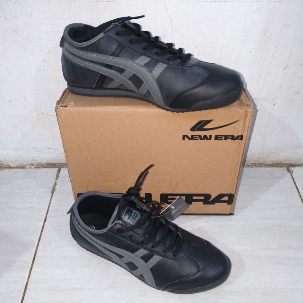 รองเท้า Newera August ดั้งเดิม/รองเท้าผู้รับขนมใหม่