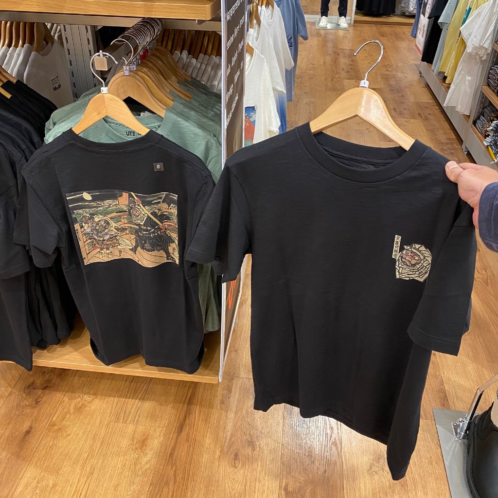 จัสทิพ. เสื้อยืด Uniqlo Ukiyoe (MAN)