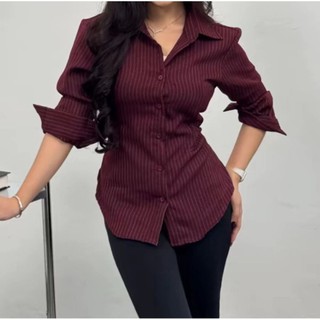 Kemeja Whispie Atasan Wanita Motif Salur Garis Stripe Slim Fit Body - Wispie Working Baby Shirt - Fitted Shirt Kemeja Salur Kantor Kerja Wanita Lengan Panjang Formal Slimfit - Kemeja Luna Stripe Fitted Motif Salur - Kemeja Kerja Wanita Press Body