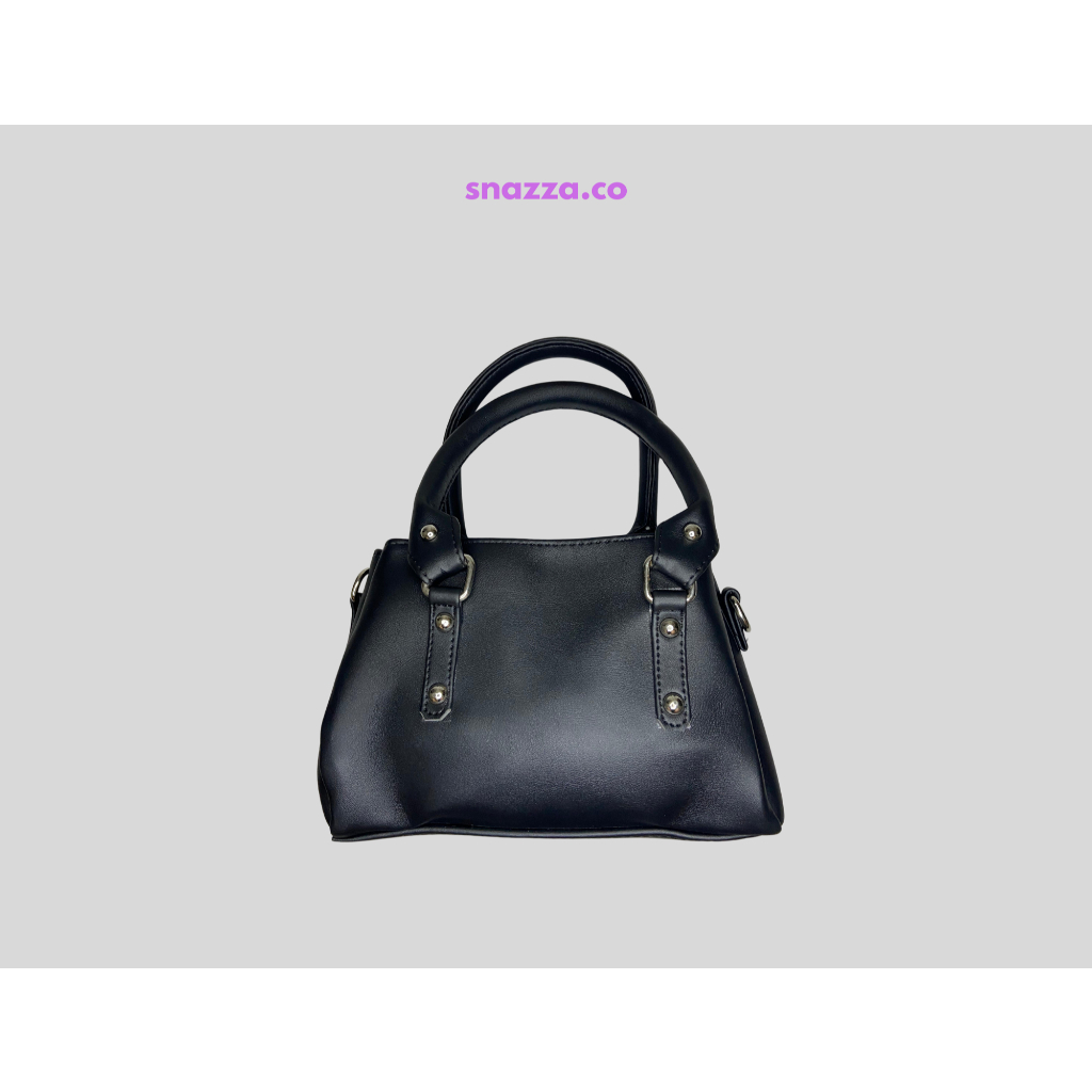 กระเป๋าสะพายไหล่และกระเป๋าถือผู้หญิง Celine - โดย Snazza.co