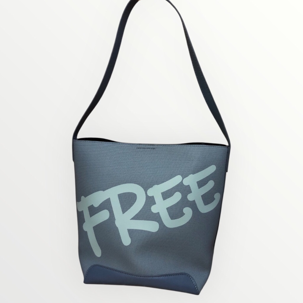 กระเป๋า Preloved Age Free