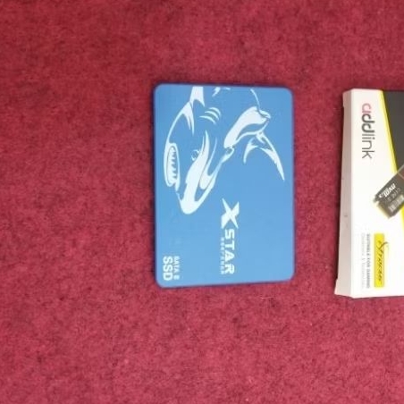 XSTAR ยี่ห้อ 512GB SATA SSD