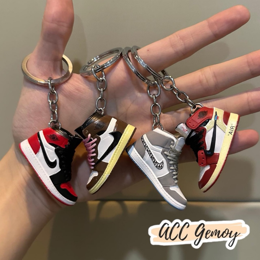 GANTUNGAN 4ir J0rdan บาสเกตบอลรองเท้าพวงกุญแจอุปกรณ์เสริมกระเป๋าพวงกุญแจของที่ระลึก