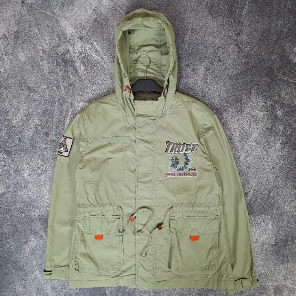 เสื้อแจ็คเก็ต SAGE GREEN PARKA BY JEEP SPIRIT SIZE M