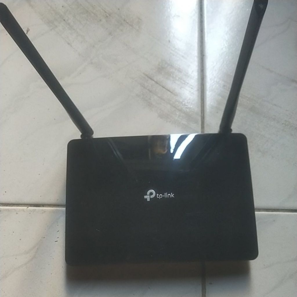 Tplink tl mr6400****