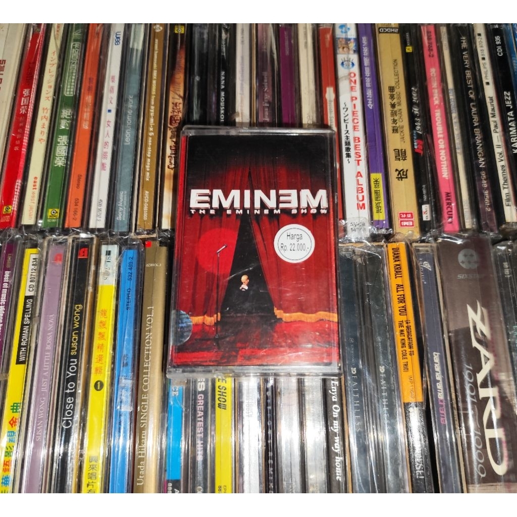 Eminem Cassette - The Eminem Show Hits Singles Without Me, Cleanin Out My Closet, Superman, Sing for