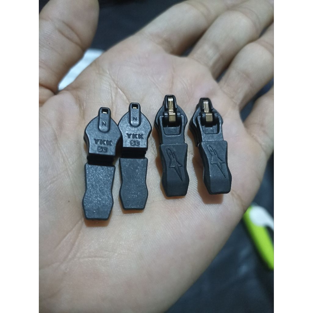 YKK 5 REVERSE COIL ZIPPER