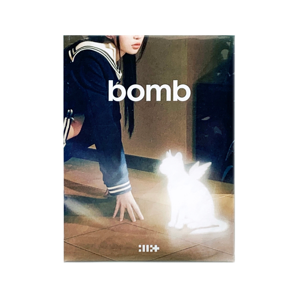 ILLIT - อัลบั้มที่ 3 [Bomb] (Weverse Album Ver.)