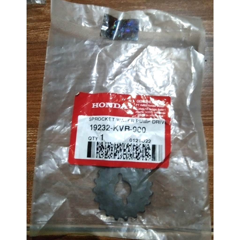 Gear Water Pump (ไดรฟ์ปั้มน้ําซ็อกเก็ต) HONDA Vario 110 คาร์บูเรเตอร์ ORIGINAL HONDA 19232KVB900