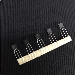 ทรานซิสเตอร์ BC547 bc 547 NPN TO-92 Roll Original