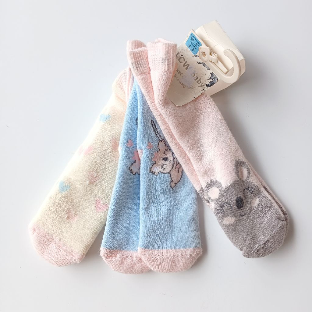 LC Waikiki (45y) ถุงเท้าเด็กสีชมพูฟ้านุ่ม