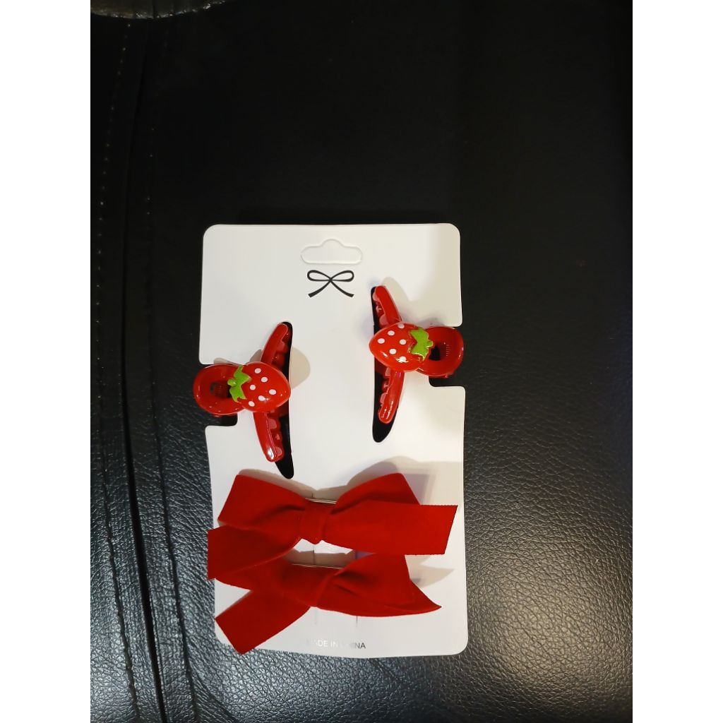 STRAWBERRY RIBBON และคลิปเจได