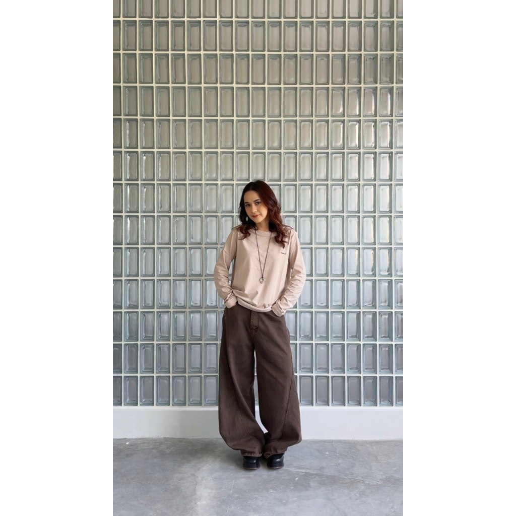 KATUN MARA OFFICIAL Uri Top | เสื้อยืดผู้หญิง ทันสมัย ผ้าคอตตอนสีพื้น รุ่นเบสิค แขนยาว