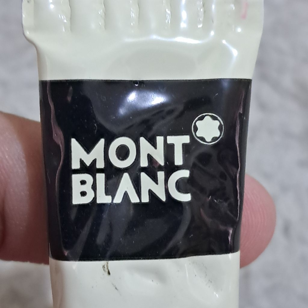 ยาขัดหนังพรีเมี่ยม M0n t Bl4nc