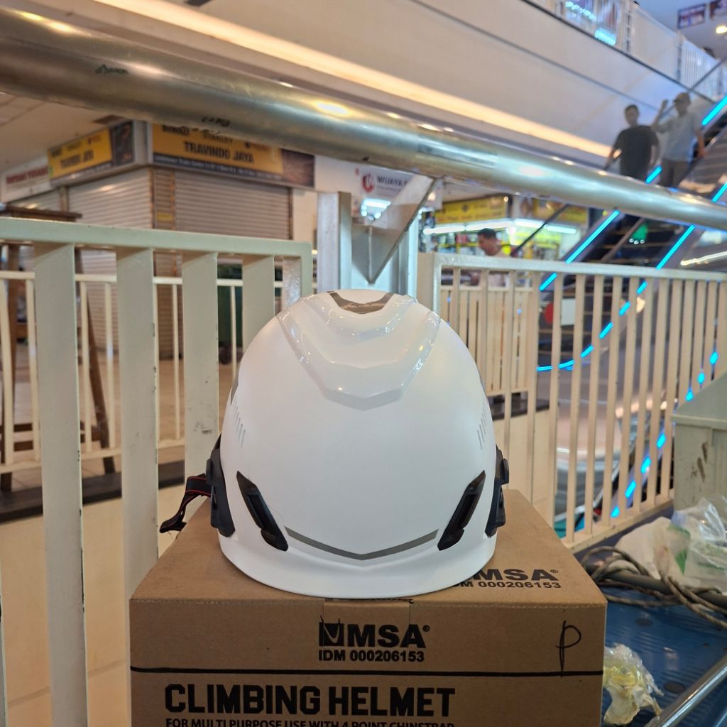 LOKAL MSA H1 Trivent Local Fastrack Project หมวกนิรภัยพร้อมสายรัดคาง