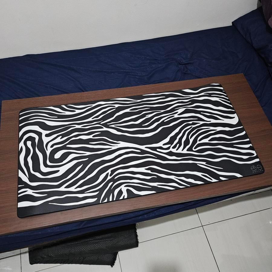 Lethal Gaming Gear Saturn Boardzy Zebra Artisan Gaming Mousepad