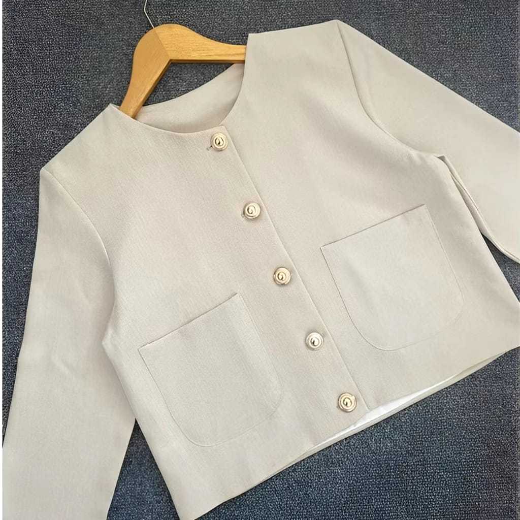 ใหม่ Gemma Blazer Outer Women / เสื้อครอปผู้หญิงตัวนอก / เสื้อครอปเกาหลี