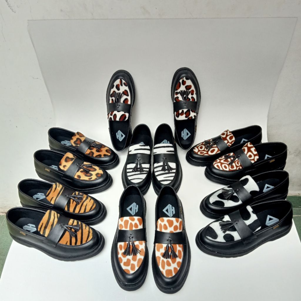 HADE Lofer Leopard รองเท้าสลิปออนแฟชั่นบุรุษ