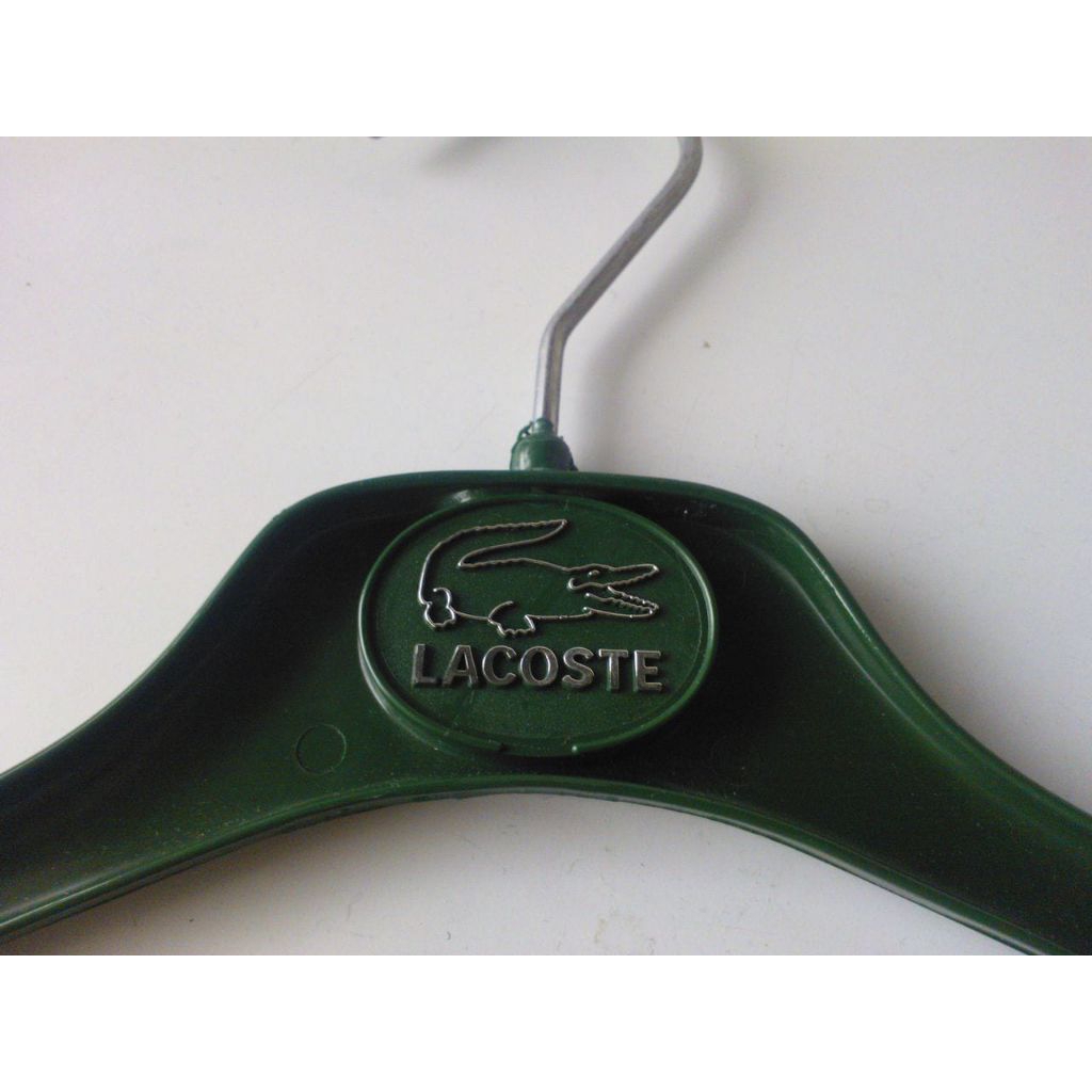 ไม้แขวนเสื้อ ex mall เสื้อผ้าผ้าบาติก ชุดสูท เสื้อยืด ฯลฯ