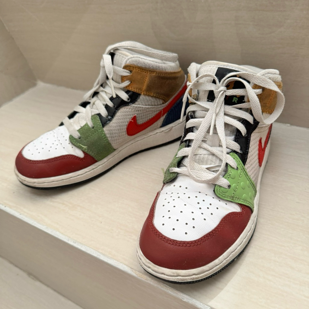 รองเท้าเด็กผู้ชาย N1k3 Air J0rdan 1 Mid SE Original / รองเท้าผ้าใบ N1k3 Air J0rdan รองเท้าเด็ก ไซส์ 