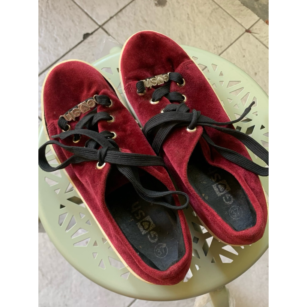 รองเท้า Gosh ล่วงหน้า