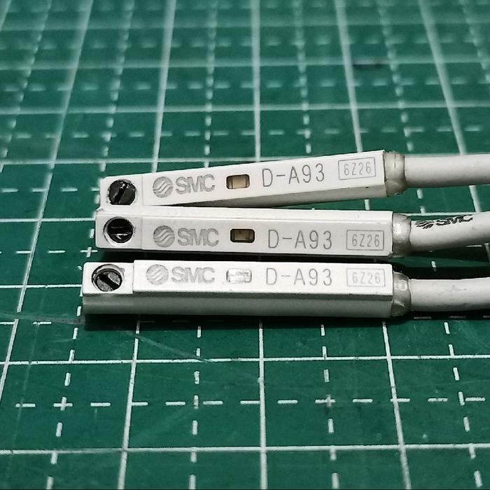 SMC D-A93 Reed Switch Sensor / เซ็นเซอร์สวิตช์แม่เหล็ก