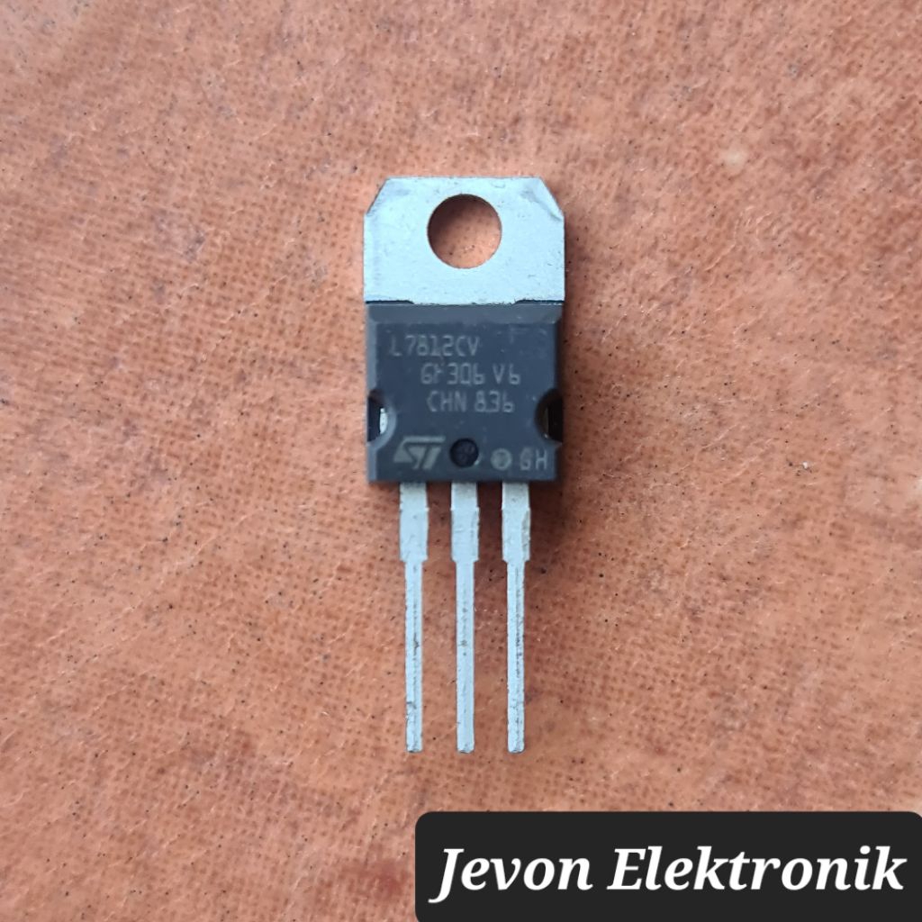 IC MC L 7805 7808 7809 7812 7815 CV V6 CHN Original L7805 L7808 L7809 L7812 L7815 ทรานซิสเตอร์ L7805