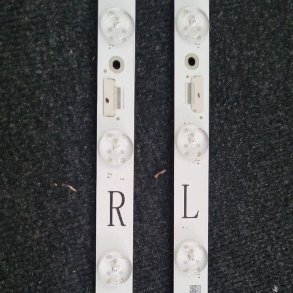 หลอดไฟ led เรืองแสง / bl / ทีวี tcl / 55C745