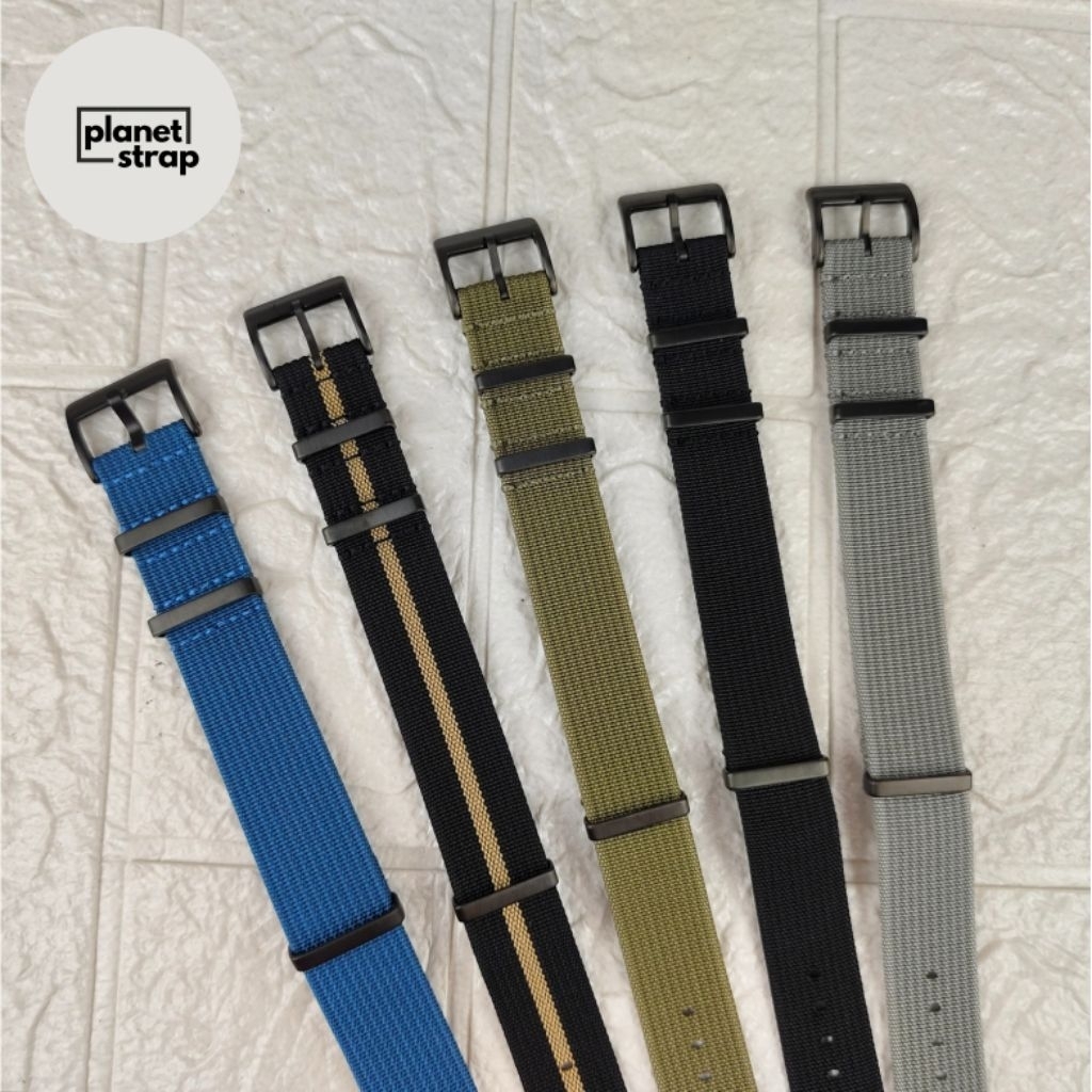 Nato Ribbed Nylon Strap สีดํา PVD Buckle Watch Strap