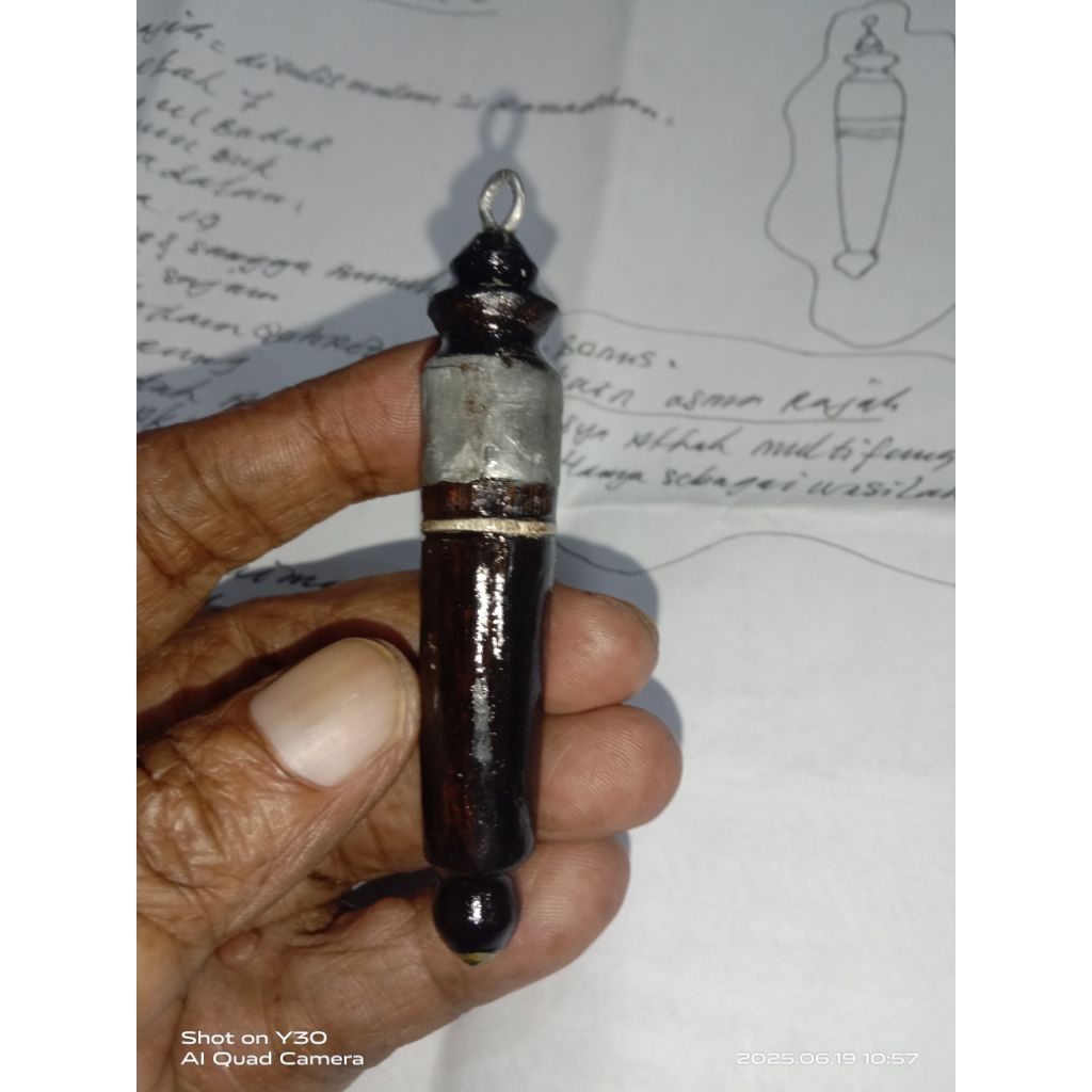 CMT จี้สร้อยคอไม้ Johar Guru Bandi