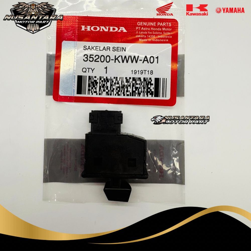 35200-KWW-A01 Honda Revo 110 SPACY สวิตช์ไฟเลี้ยวคาร์บอน