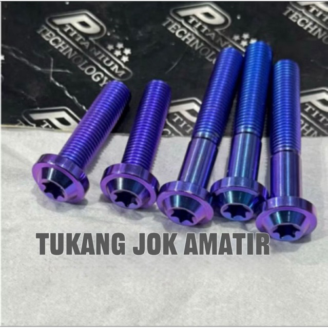 Vario 125/150 PCX Exhaust Bolt, Titanium Original Vietnam Titanium Exhaust & Arm Bolt Vario 125 150 