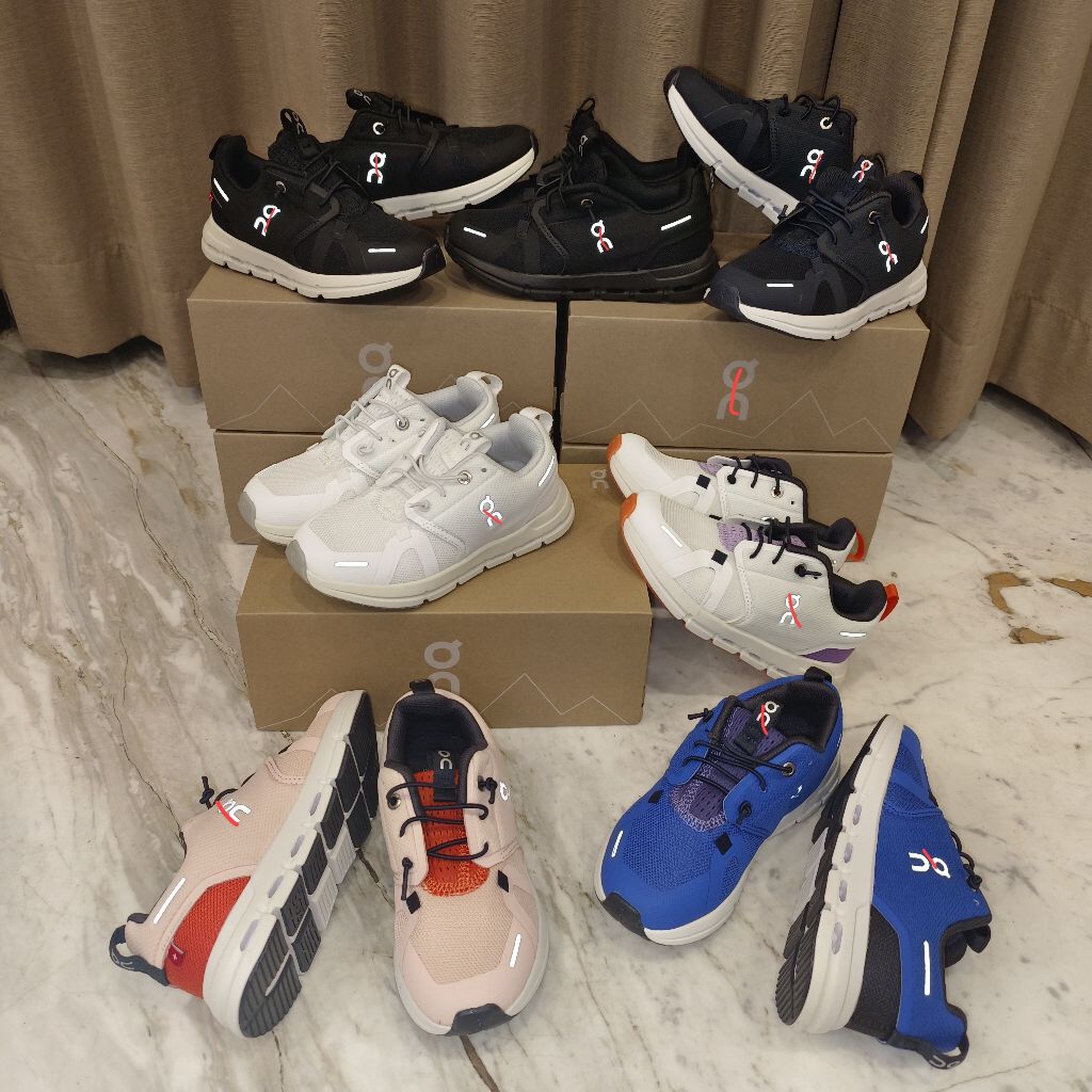 ON Cloud Play Slip-On รองเท้าผ้าใบเด็ก / รองเท้าผ้าใบเด็ก / รองเท้านักเรียน