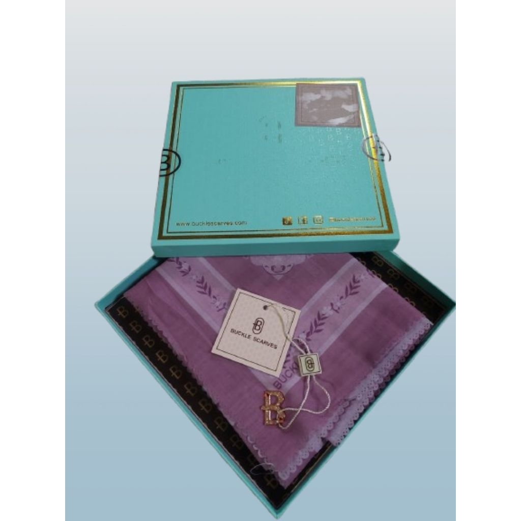 HIJAB BUCKLE SCARVES MOTIF VUALDITAL SERIES LC LOGO B PKING BOX SIBLEM