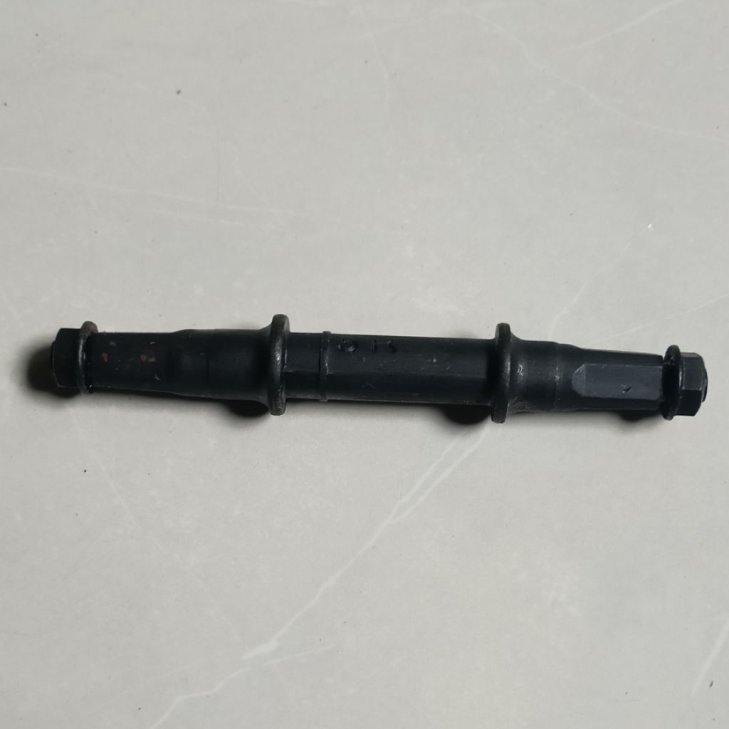 CENTER AS BIKE BB AXLE COTTERLESS 5R BB BOX