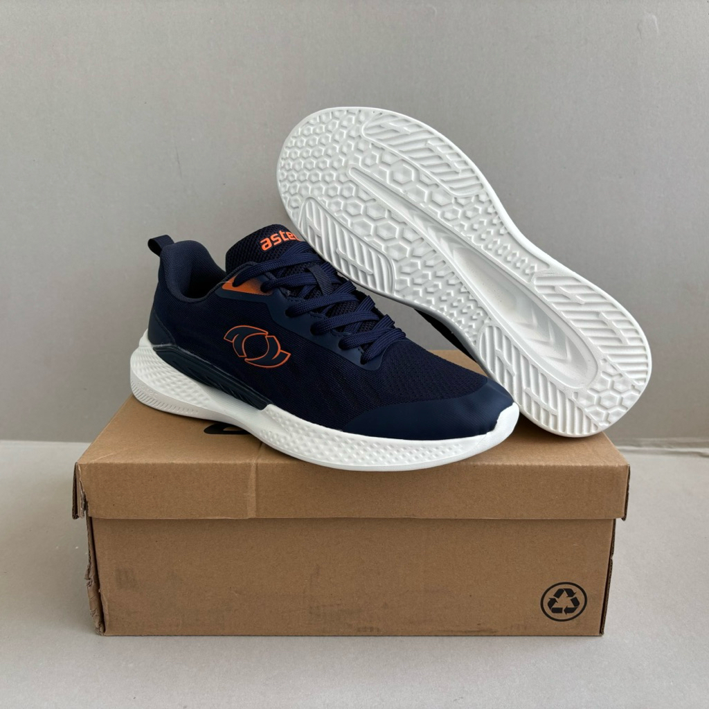 ASTEC KANE WALKING รองเท้าดั้งเดิม สีดํา