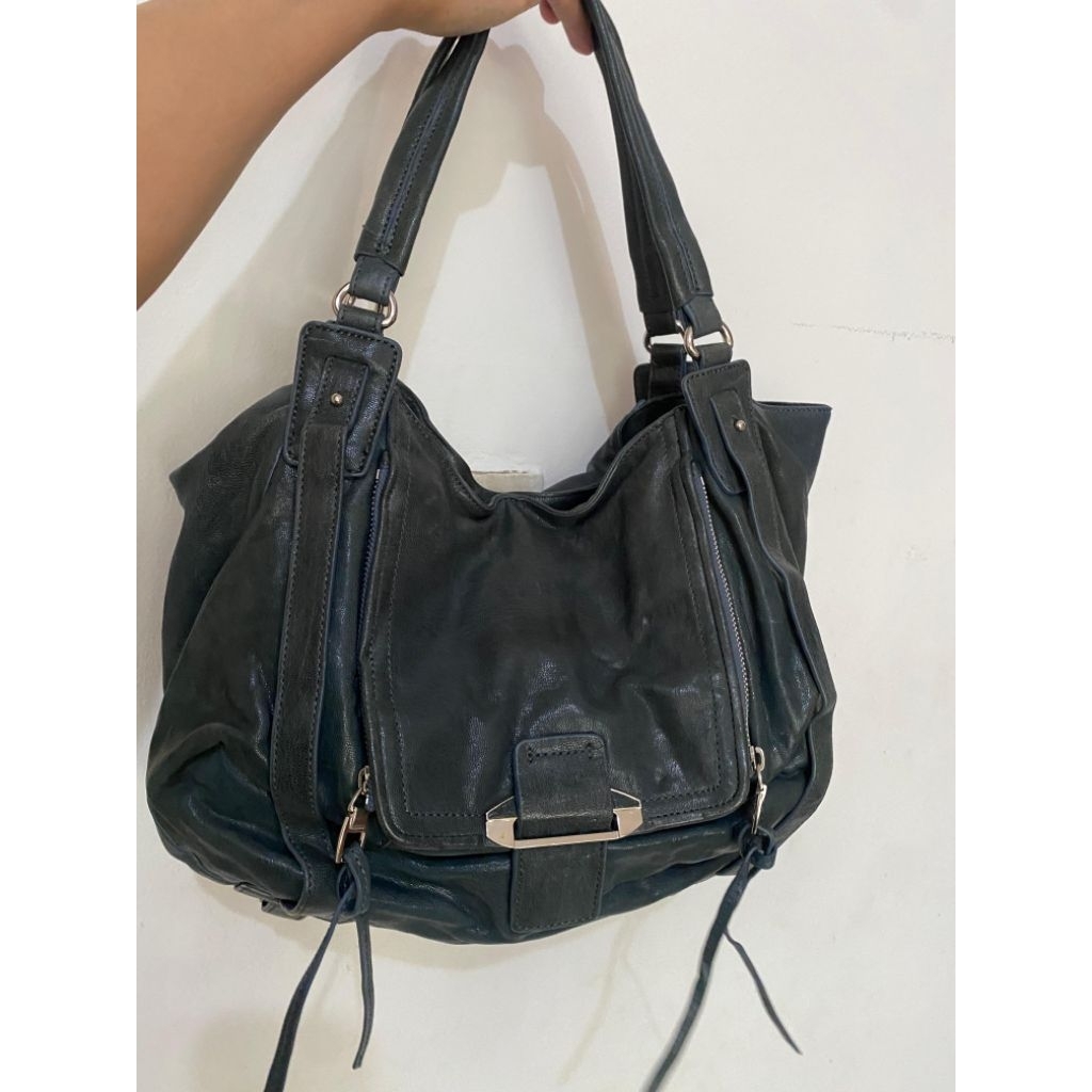 กระเป๋าหนังสีเขียว Kooba preloved