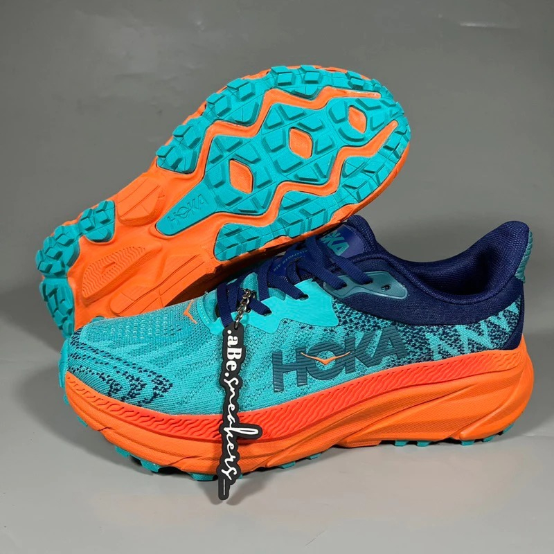 H0ka CHALLENGER ATR 7 RUNNING Shoes รองเท้าวิ่งผู้ชาย H0ka Shoes