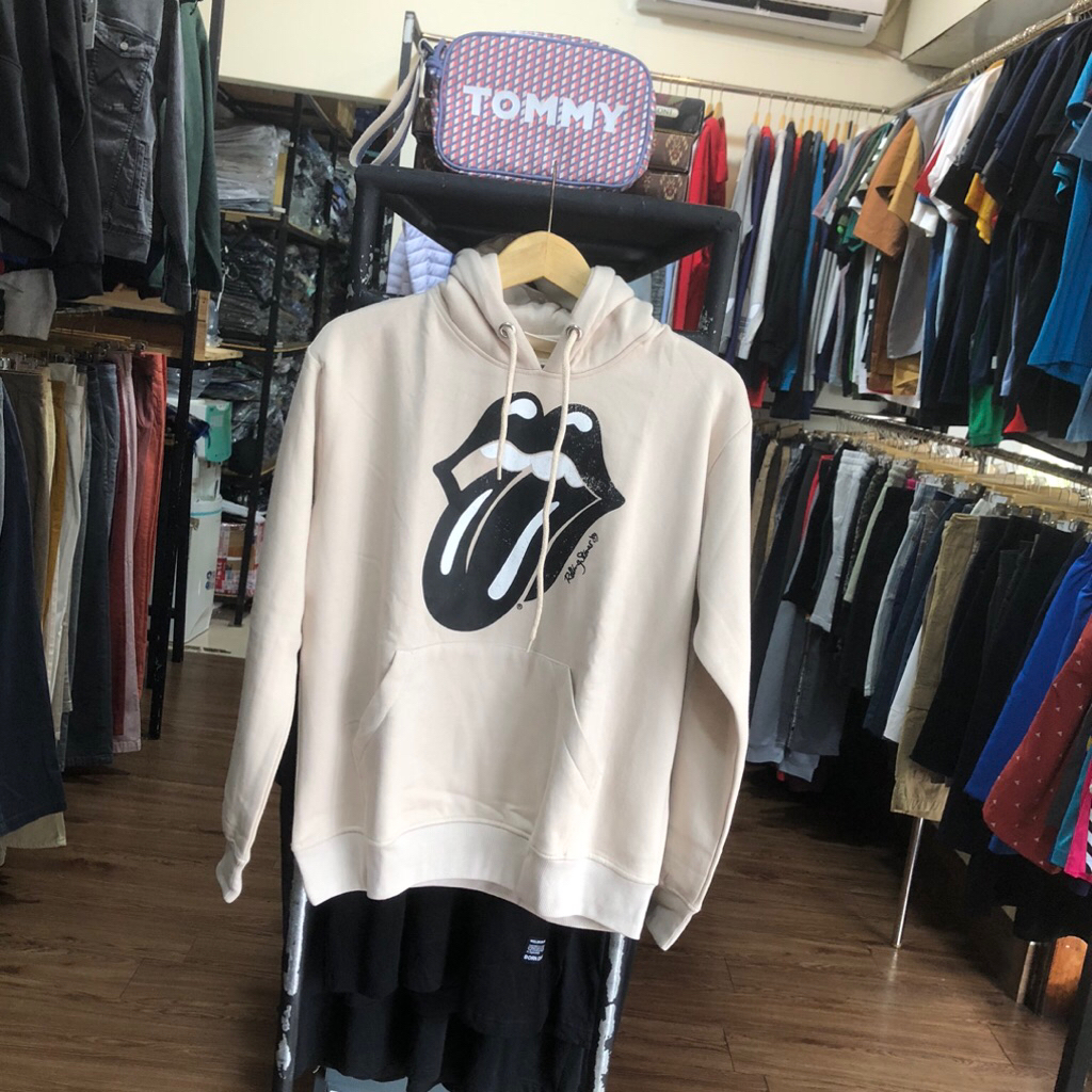 H*M VINTAGE REGULARFIT ROLNGSTONE HOODIE