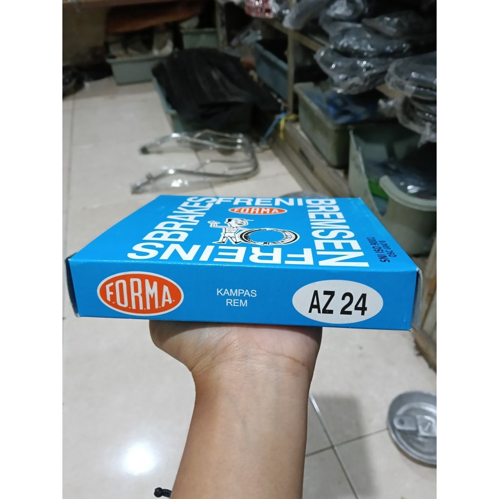 ผ้าเบรคหน้า Vespa sprint forma (24)