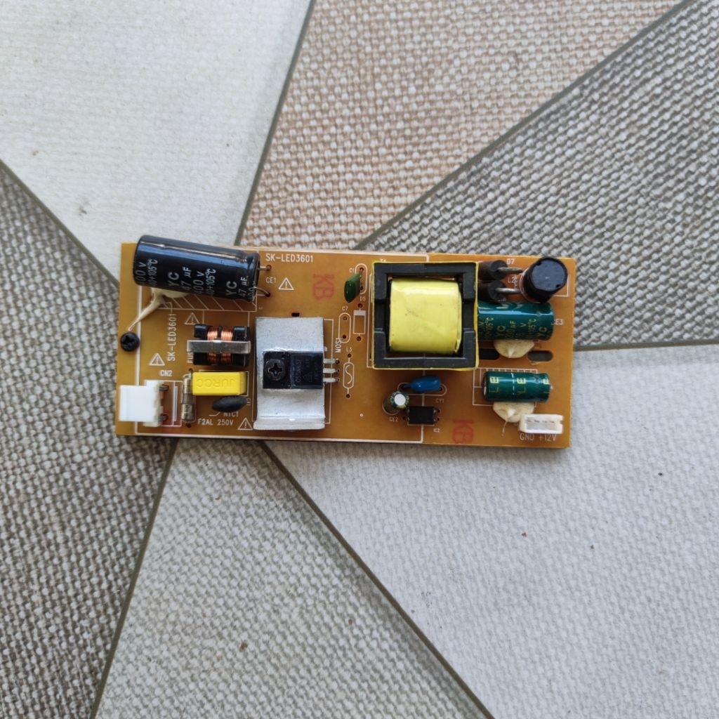 แหล่งจ่ายไฟ ace ตัวควบคุมอัตโนมัติ psu tv OXXO 19DX-999