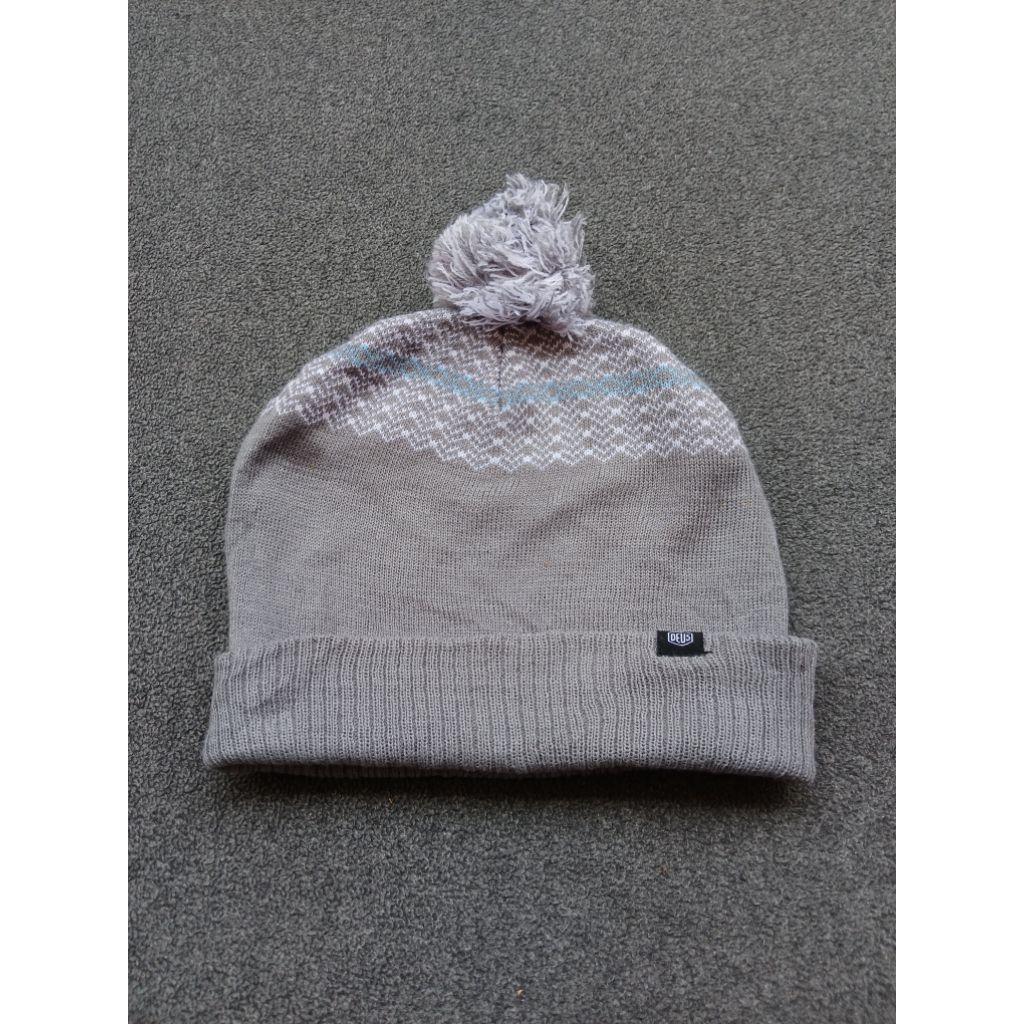 หมวกบีนนี่ Deus Ex Machina หมวกลายแฟร์ซิล