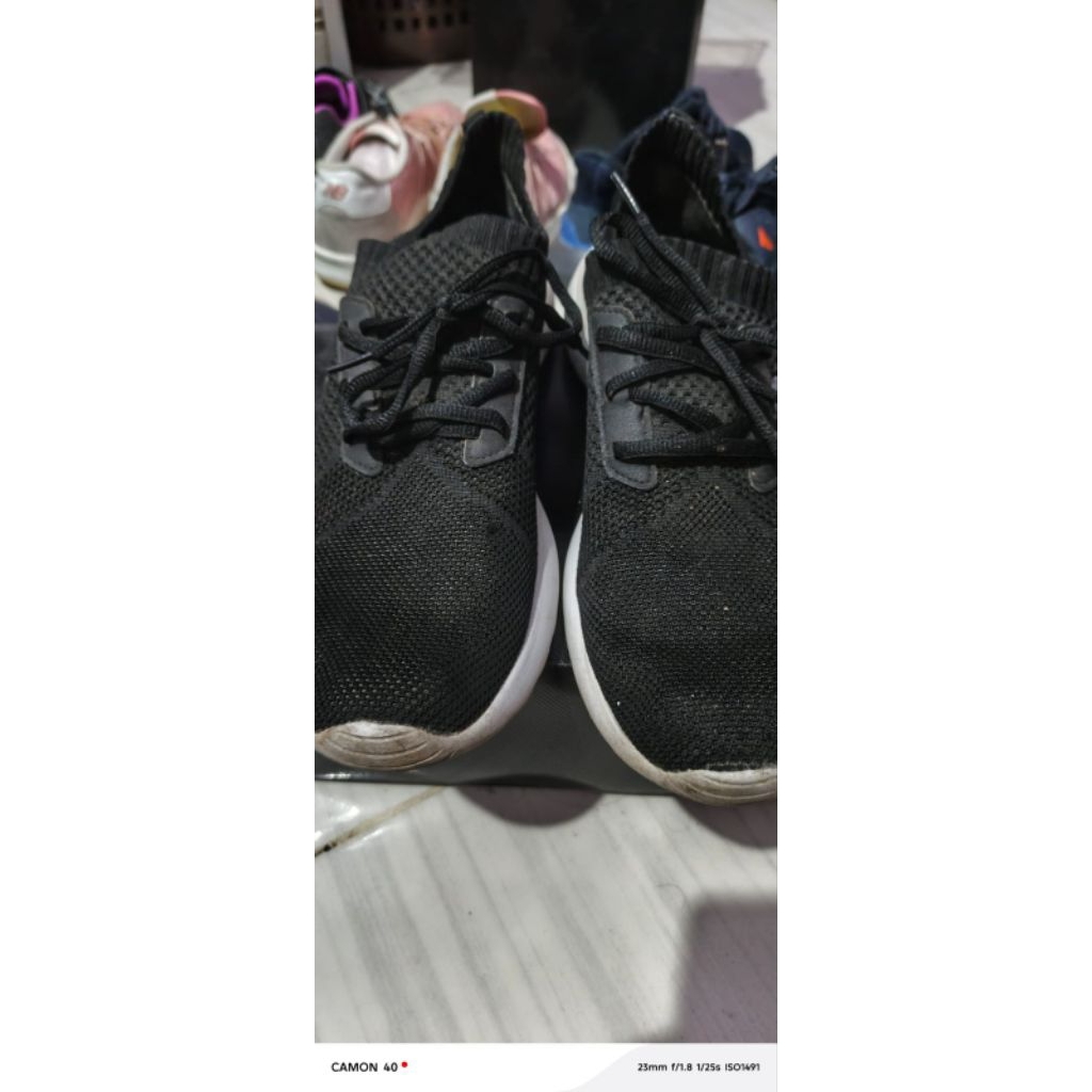 รองเท้าแอร์วอล์คมือสองของแท้ไซส์44