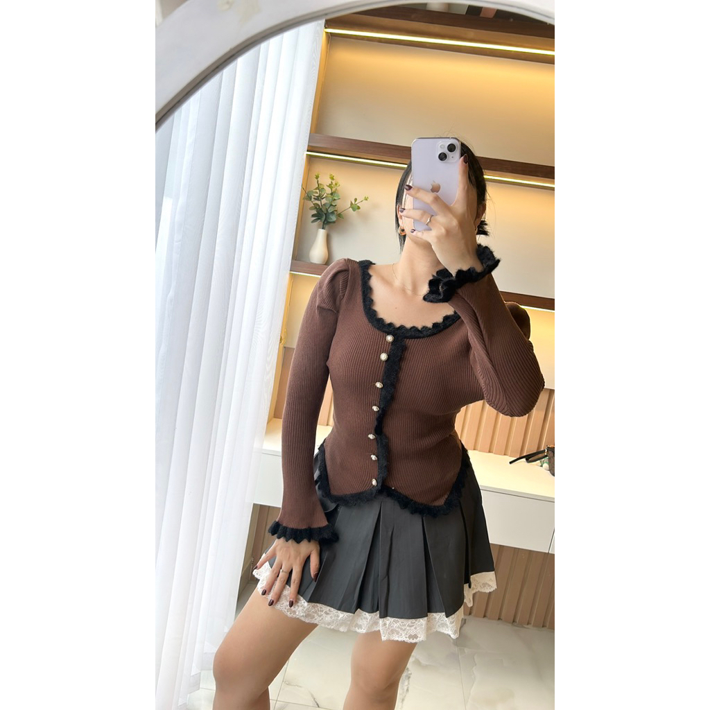 NEW IMPORT FUR LONGSLEEVE TOP