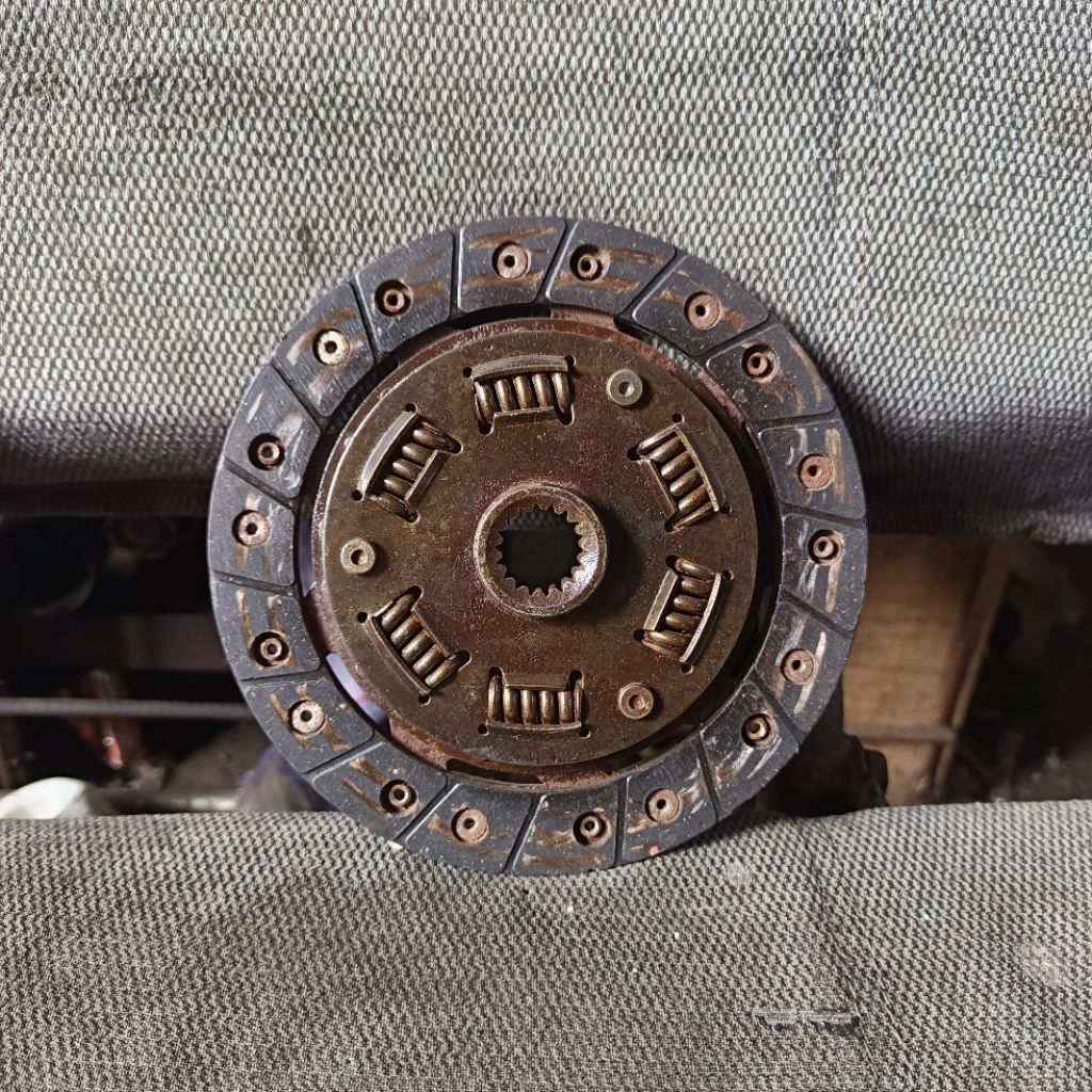 ถอดซับคลัช Daihatsu S38 ดั้งเดิม