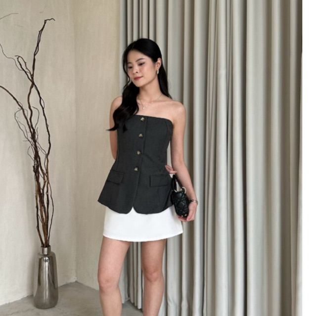 HYERI TUBE TOP / เสื้อท็อปผู้หญิง