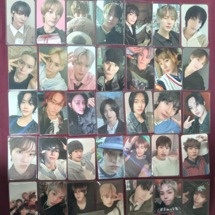 โฟโต้การ์ดอย่างเป็นทางการของ RIZE